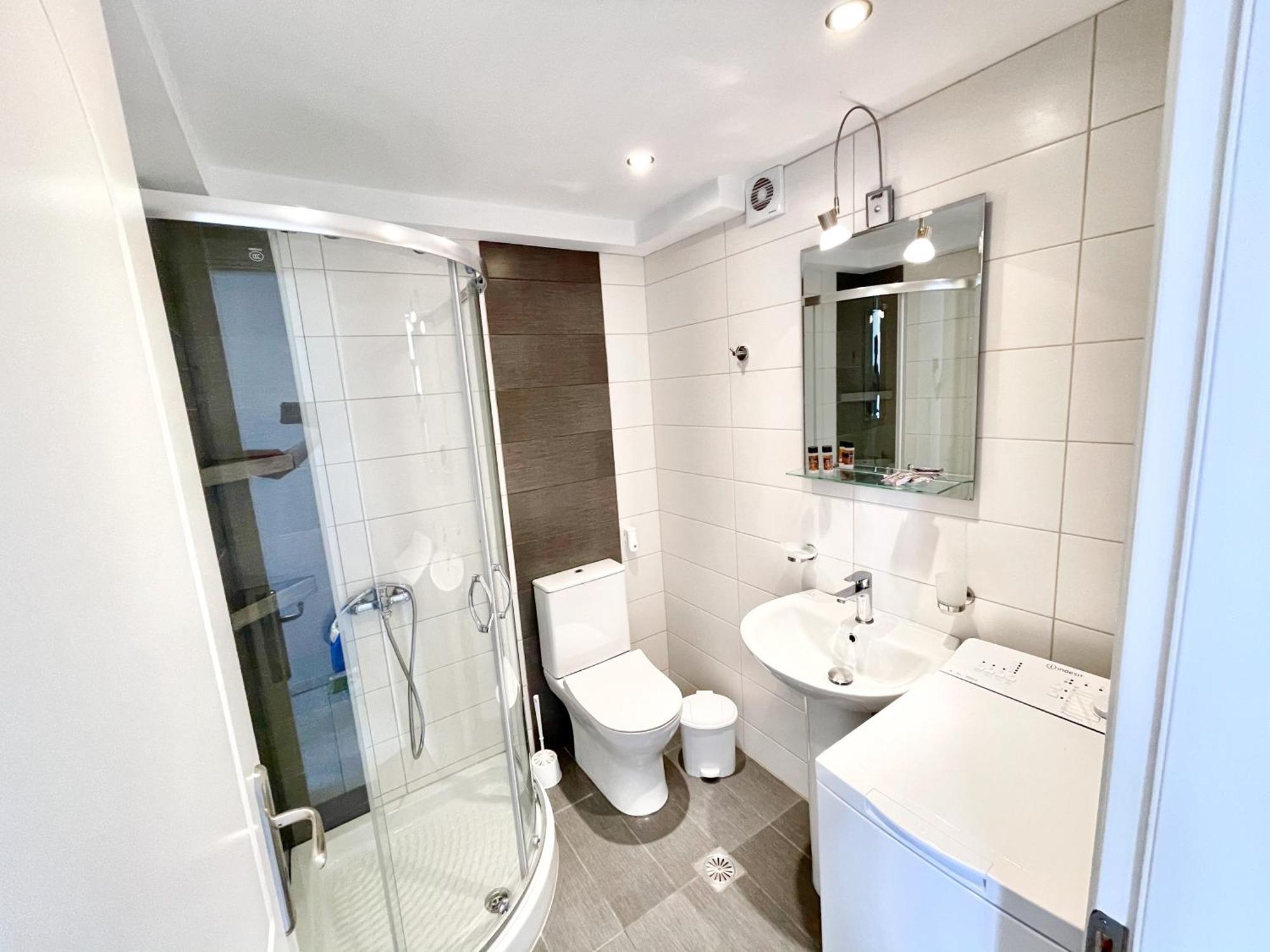 Xenias Rooms Apartments Koroni  Exterior photo